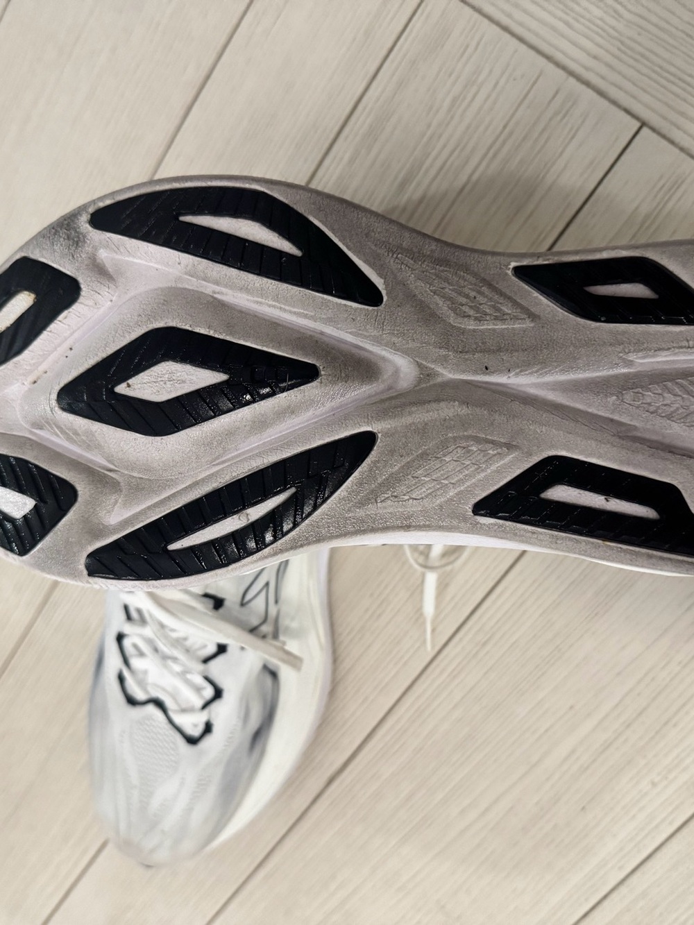 ASICS SuperBlast - Picture 4 of 4